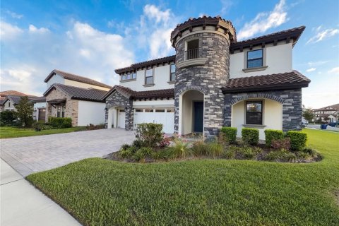 House in San Antonio, Florida 5 bedrooms, 326.83 sq.m. № 2116105