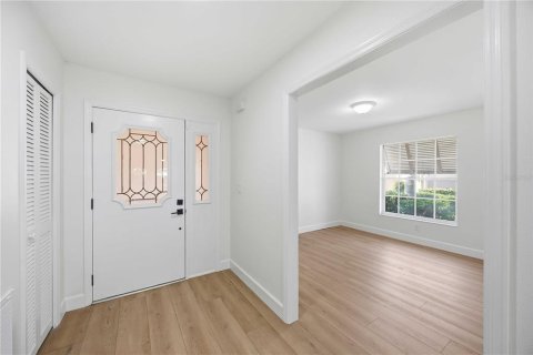 Купить виллу или дом в Сарасота, Флорида 9 комнат, 170.75м2, № 2225358 - фото 6