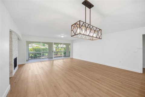 Купить виллу или дом в Сарасота, Флорида 9 комнат, 170.75м2, № 2225358 - фото 10