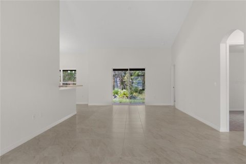 Villa ou maison à vendre à Weeki Wachee, Floride: 4 chambres, 196.95 m2 № 2324890 - photo 11