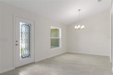Villa ou maison à vendre à Weeki Wachee, Floride: 4 chambres, 196.95 m2 № 2324890 - photo 9