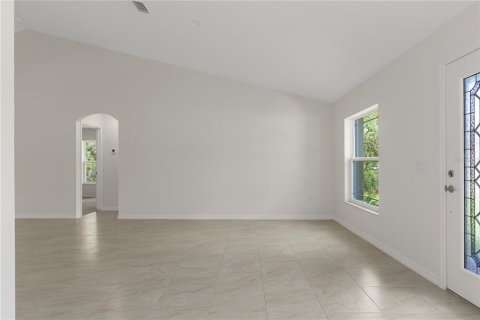 Villa ou maison à vendre à Weeki Wachee, Floride: 4 chambres, 196.95 m2 № 2324890 - photo 6