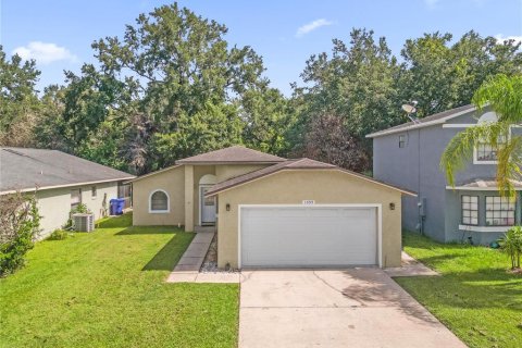 House in Kissimmee, Florida 2 bedrooms, 119.66 sq.m. № 2223737