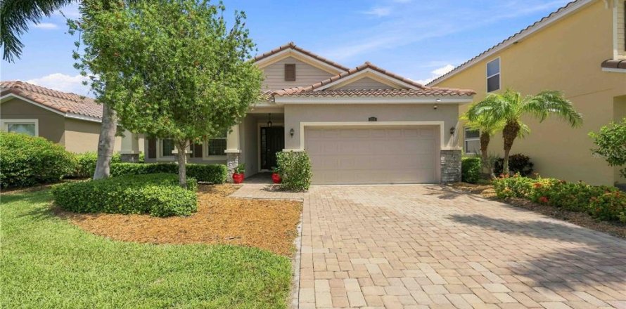 Casa en Sarasota, Florida 3 dormitorios, 171.13 m2 № 2329281