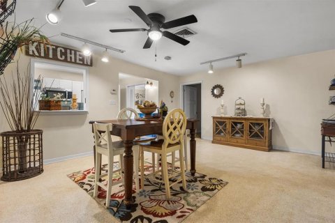 Villa ou maison à vendre à Lake Wales, Floride: 3 chambres, 200.95 m2 № 2123833 - photo 19