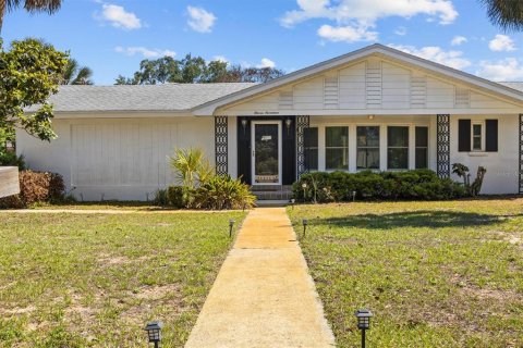 Casa en Lake Wales, Florida 3 dormitorios, 200.95 m2 № 2123833