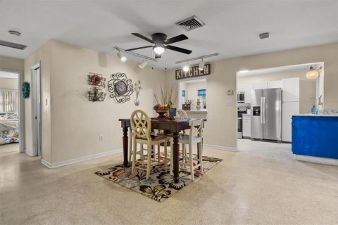 Villa ou maison à vendre à Lake Wales, Floride: 3 chambres, 200.95 m2 № 2123833 - photo 17