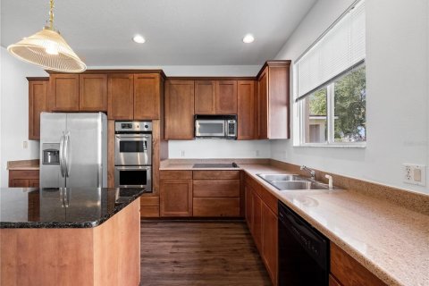 Casa en alquiler en Orlando, Florida, 4 dormitorios, 263.29 m2 № 1858456 - foto 14