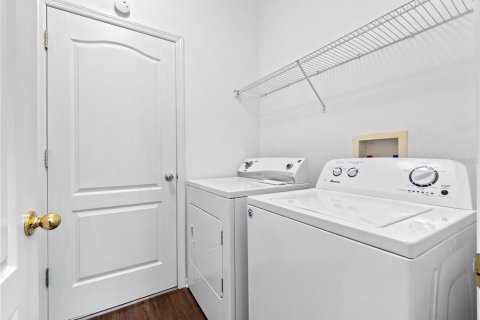 Casa en alquiler en Orlando, Florida, 4 dormitorios, 263.29 m2 № 1858456 - foto 28