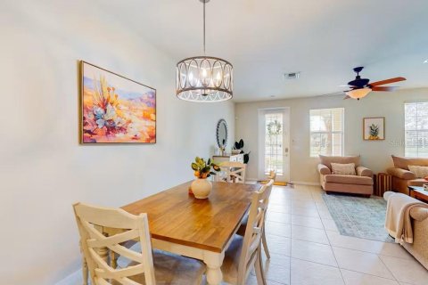 Townhouse in Sarasota, Florida 3 bedrooms, 154.31 sq.m. № 1871213 - photo 6