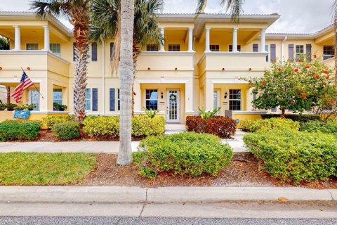 Townhouse in Sarasota, Florida 3 bedrooms, 154.31 sq.m. № 1871213 - photo 1