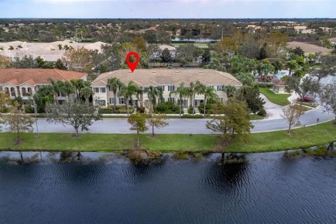 Townhouse in Sarasota, Florida 3 bedrooms, 154.31 sq.m. № 1871213 - photo 27