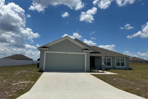 Villa ou maison à Babson Park, Floride 3 chambres, 167.6 m2 № 2258504