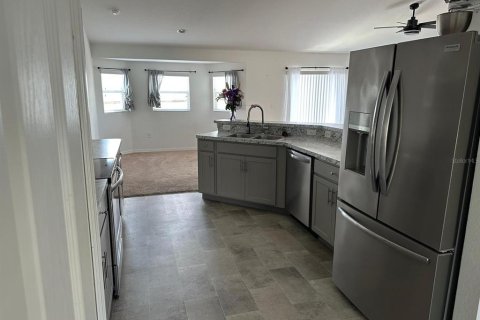 House in Babson Park, Florida 3 bedrooms, 167.6 sq.m. № 2258504 - photo 9