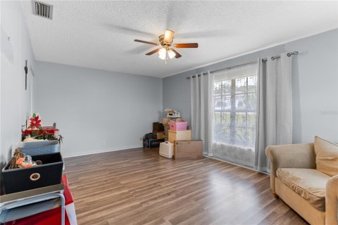 House in Winter Haven, Florida 3 bedrooms, 231.33 sq.m. № 1840433 - photo 25