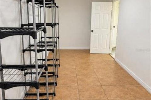 Casa en venta en Orlando, Florida, 4 dormitorios, 228.26 m2 № 2428993 - foto 16