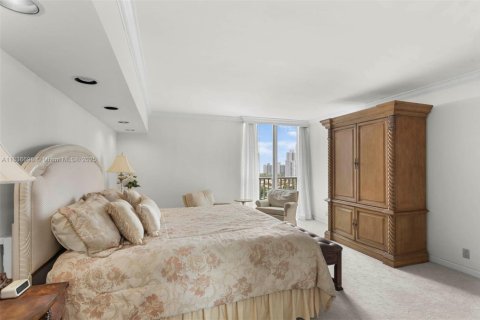 Condominio en venta en Aventura, Florida, 2 dormitorios, 169.55 m2 № 1830992 - foto 15