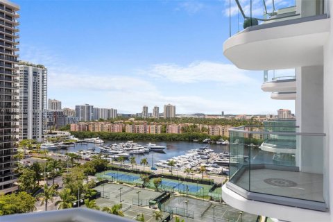 Condominio en venta en Aventura, Florida, 2 dormitorios, 169.55 m2 № 1830992 - foto 11