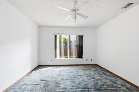 Casa en venta en Port St. Lucie, Florida, 3 dormitorios, 120.77 m2 № 2425188 - foto 26