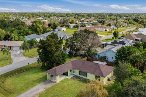 Casa en venta en Port St. Lucie, Florida, 3 dormitorios, 120.77 m2 № 2425188 - foto 3