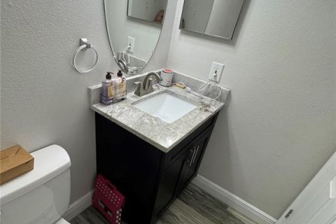 House in Kissimmee, Florida 4 bedrooms, 199.37 sq.m. № 1812640 - photo 6