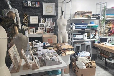 Commercial property in Plantation, Florida № 1939762 - photo 14