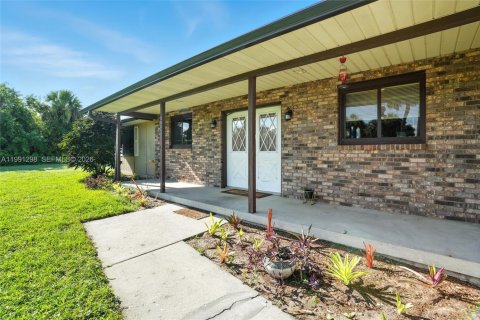 Villa ou maison à vendre à LaBelle, Floride: 3 chambres № 2057520 - photo 3