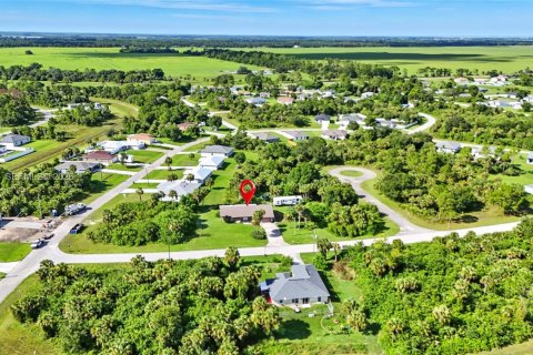 Villa ou maison à vendre à LaBelle, Floride: 3 chambres № 2057520 - photo 6