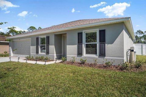 House in Palm Coast, Florida 3 bedrooms, 144.18 sq.m. № 2232492 - photo 2
