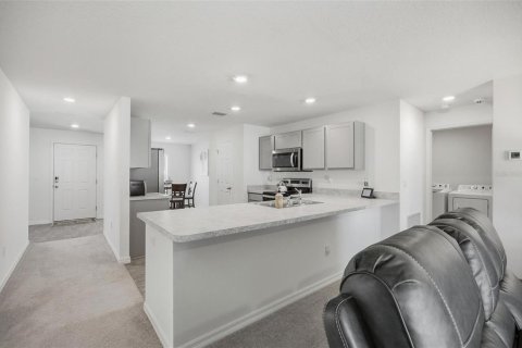 House in Palm Coast, Florida 3 bedrooms, 144.18 sq.m. № 2232492 - photo 12