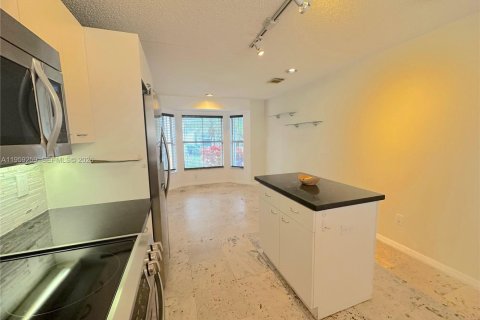 Casa en alquiler en Hollywood, Florida, 3 dormitorios, 190.08 m2 № 2019800 - foto 21