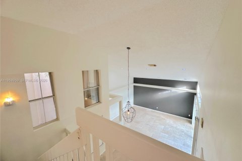 Casa en alquiler en Hollywood, Florida, 3 dormitorios, 190.08 m2 № 2019800 - foto 13