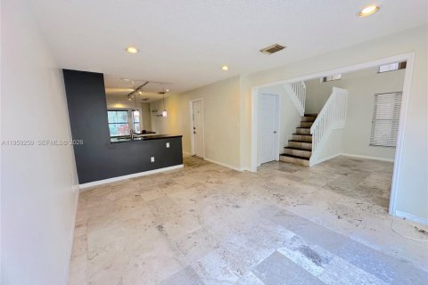 Casa en alquiler en Hollywood, Florida, 3 dormitorios, 190.08 m2 № 2019800 - foto 15