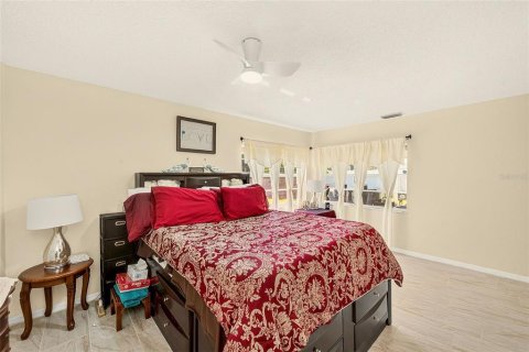 Villa ou maison à vendre à Saint Petersburg, Floride: 3 chambres, 151.06 m2 № 2419922 - photo 20
