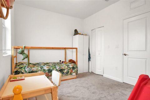 Adosado en venta en Homestead, Florida, 3 dormitorios, 123.37 m2 № 1980830 - foto 13