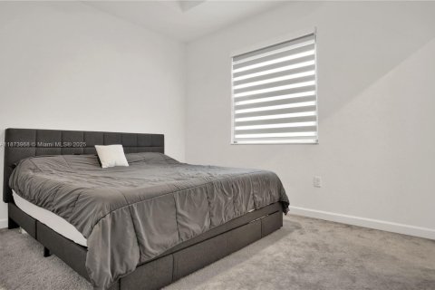 Adosado en venta en Homestead, Florida, 3 dormitorios, 123.37 m2 № 1980830 - foto 17