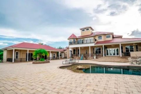 House in Thonotosassa, Florida 6 bedrooms, 979.28 sq.m. № 2102956 - photo 2