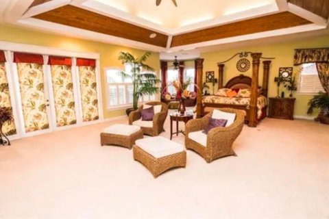 House in Thonotosassa, Florida 6 bedrooms, 979.28 sq.m. № 2102956 - photo 20