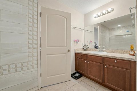 House in Lakeland, Florida 3 bedrooms, 149.48 sq.m. № 2094090 - photo 16
