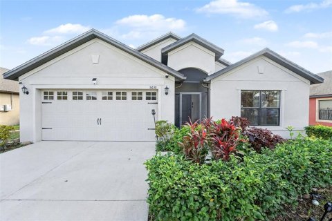 House in Lakeland, Florida 3 bedrooms, 149.48 sq.m. № 2094090 - photo 2
