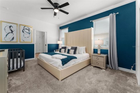 Casa en venta en Kissimmee, Florida, 9 dormitorios, 371.05 m2 № 961103 - foto 8