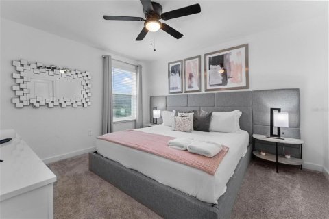 Casa en venta en Kissimmee, Florida, 9 dormitorios, 371.05 m2 № 961103 - foto 14