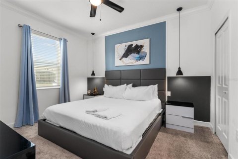 Casa en venta en Kissimmee, Florida, 9 dormitorios, 371.05 m2 № 961103 - foto 15