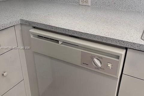 Снять в аренду кондоминиум в Катлер-Бей, Флорида 2 спальни, 75.16м2, № 2003810 - фото 16