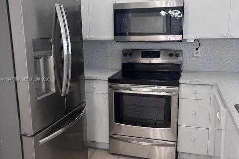 Снять в аренду кондоминиум в Катлер-Бей, Флорида 2 спальни, 75.16м2, № 2003810 - фото 3