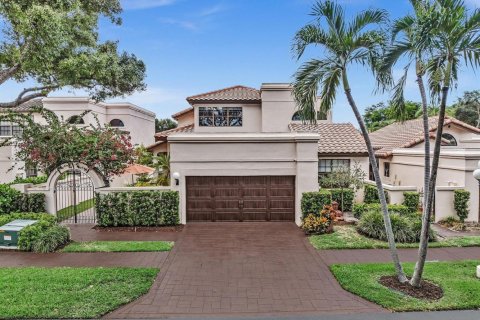 Villa ou maison à Deerfield Beach, Floride 4 chambres, 254.83 m2 № 2352963