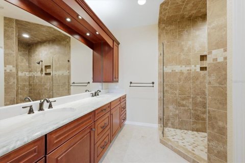 Villa ou maison à vendre à Sarasota, Floride: 3 chambres, 242.01 m2 № 2330240 - photo 28