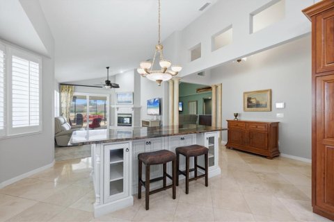 Villa ou maison à vendre à Sarasota, Floride: 3 chambres, 242.01 m2 № 2330240 - photo 11