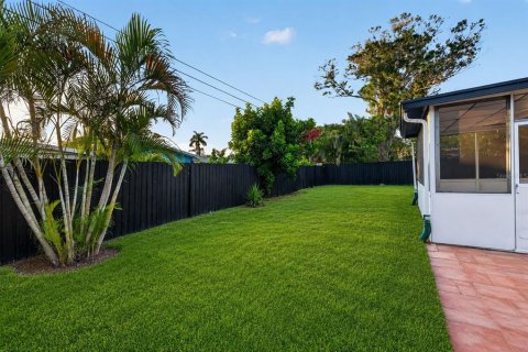 Casa en alquiler en Saint Petersburg, Florida, 3 dormitorios, 117.8 m2 № 2151641 - foto 21