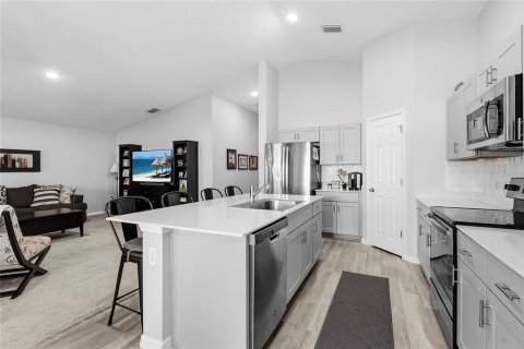 Casa en venta en Riverview, Florida, 4 dormitorios, 171.68 m2 № 2156733 - foto 7